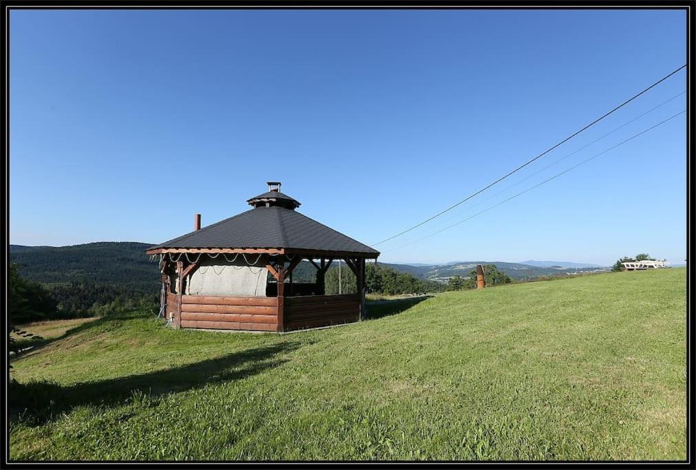 Swiety Spokoj Palesnica المظهر الخارجي الصورة